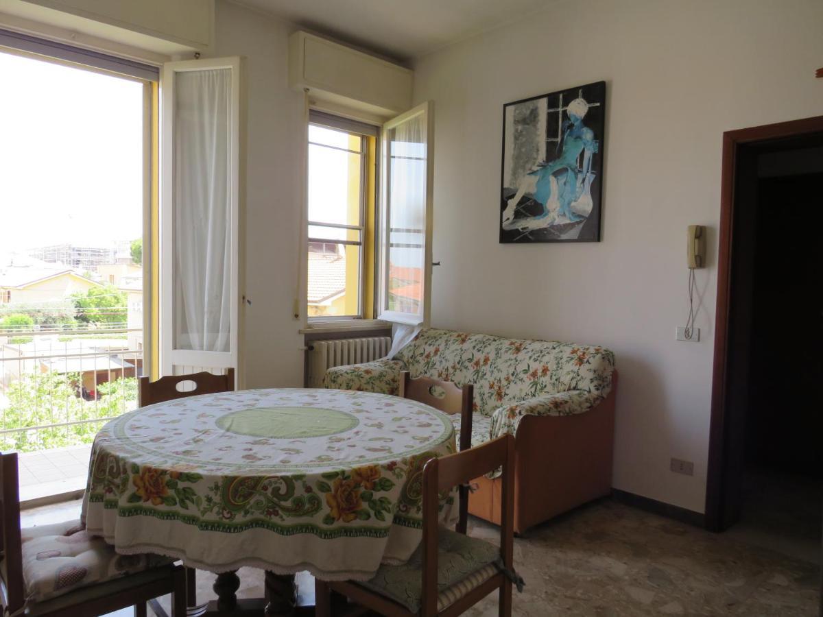 Ferienwohnung La Baia Di Lori Pesaro Exterior foto